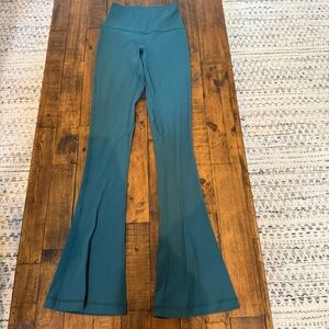 Lululemon flare leggings